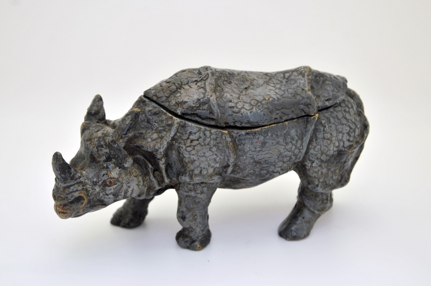 Encrier rare en forme de rhinoceros
