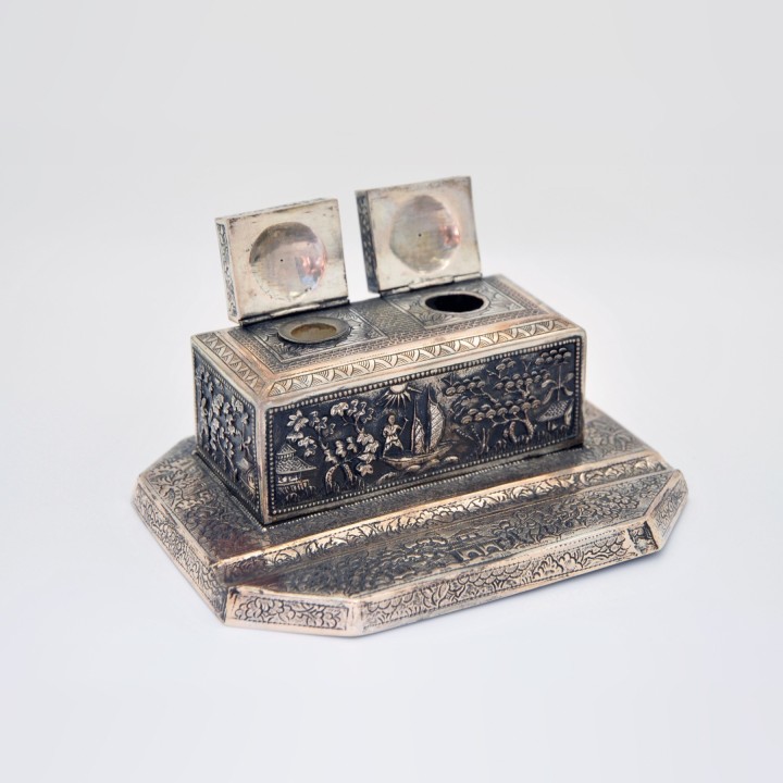 Inktpot van massief zilver, vervaardigd in Indochina, eind 19e eeuw