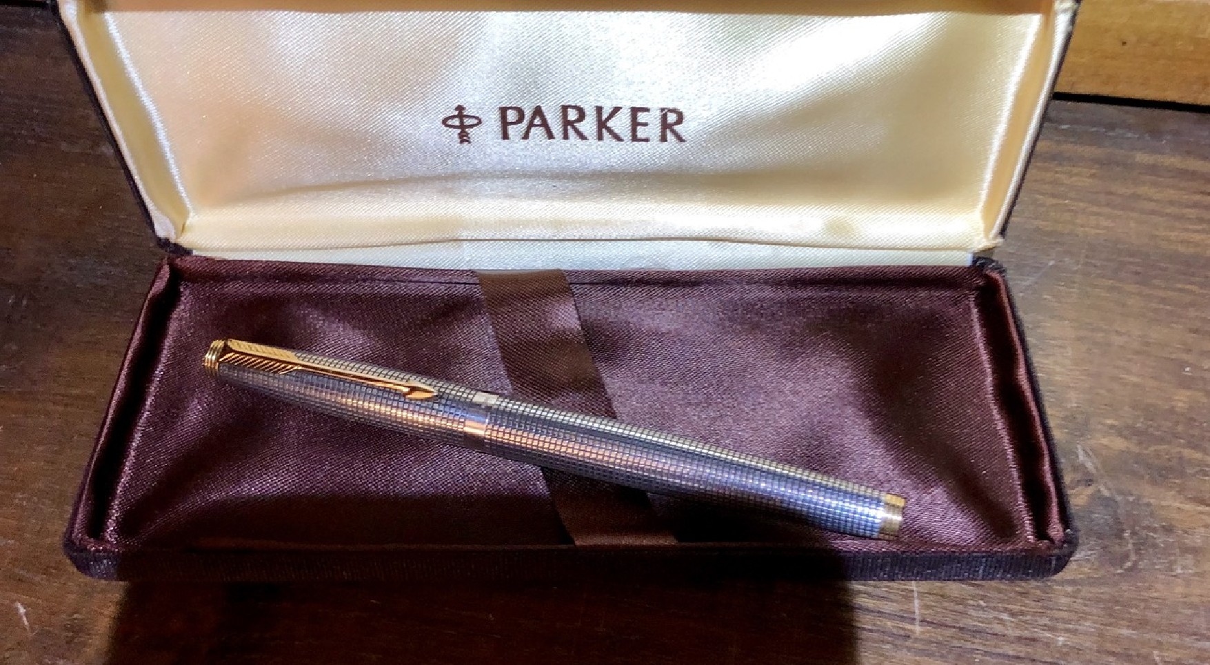 stylo plume Parker argent massif