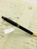 Stylo bille MONTBLANC série Meisterstück doré