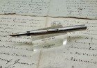 Stylo plume a pompe en argent "The Lucky"