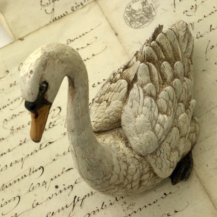Tintero con cisne de bronce de Viena policromado