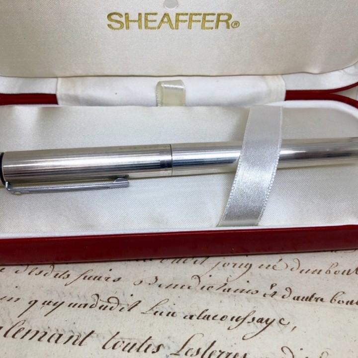 Sheaffer Targa nova em prata maciça