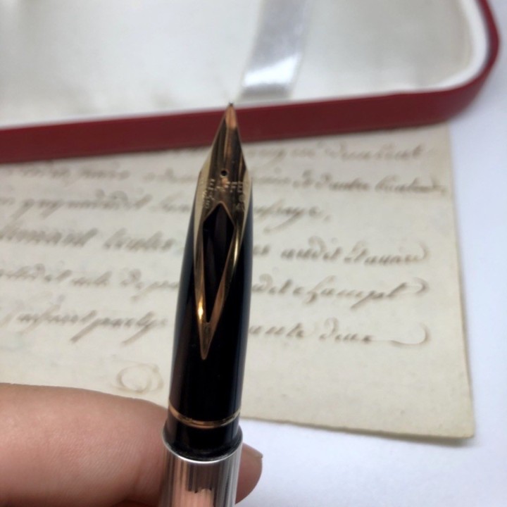 Sheaffer Targa nueva en plata maciza