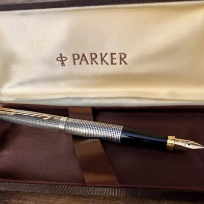 Caneta de tinta permanente Parker 75 em prata maciça 1970/80