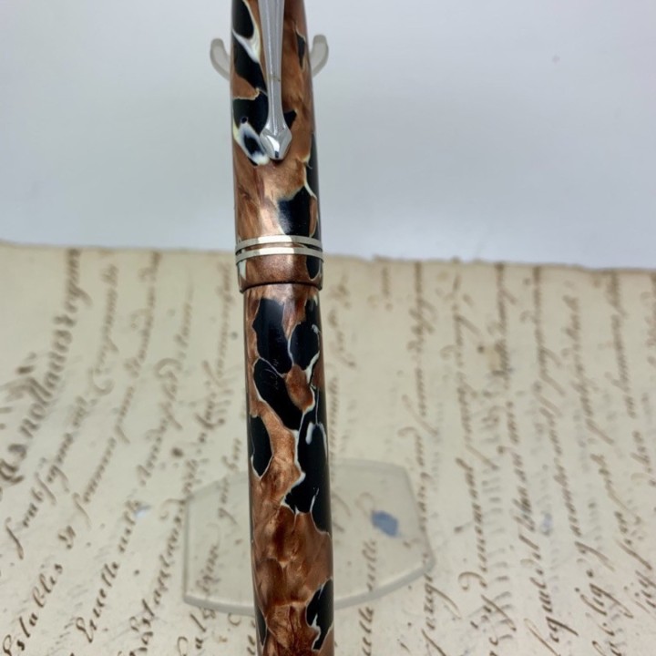 French glass-nib fountain pen from the 1940s