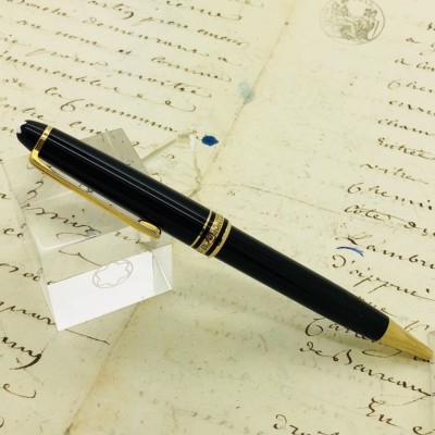 Stylo bille MONTBLANC série Meisterstück doré
