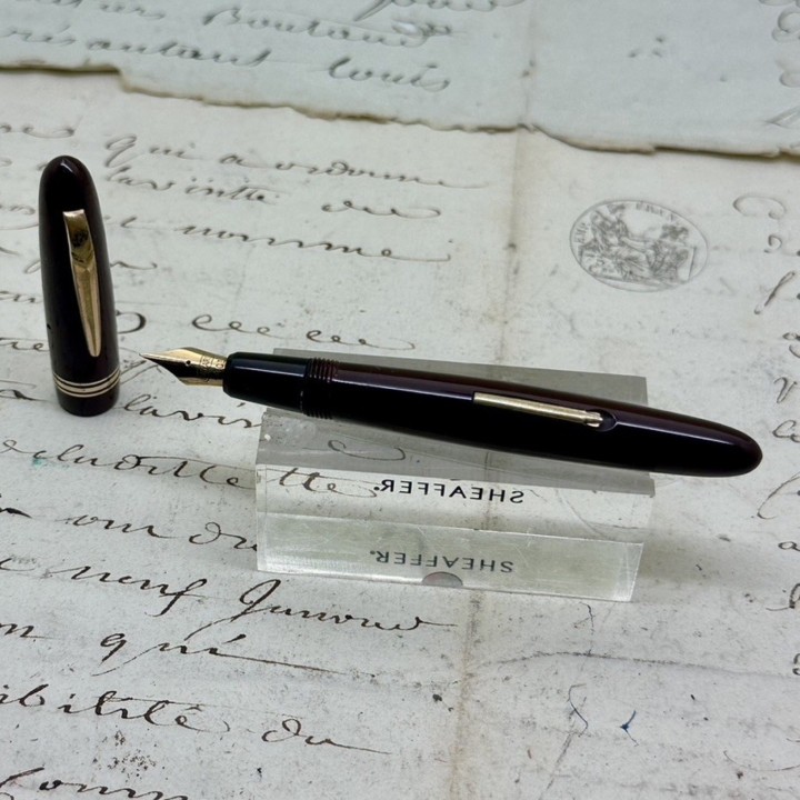 Pluma estilográfica Bayard de señora 1940