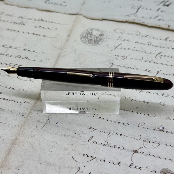 Lady's Bayard fountain pen, 1940