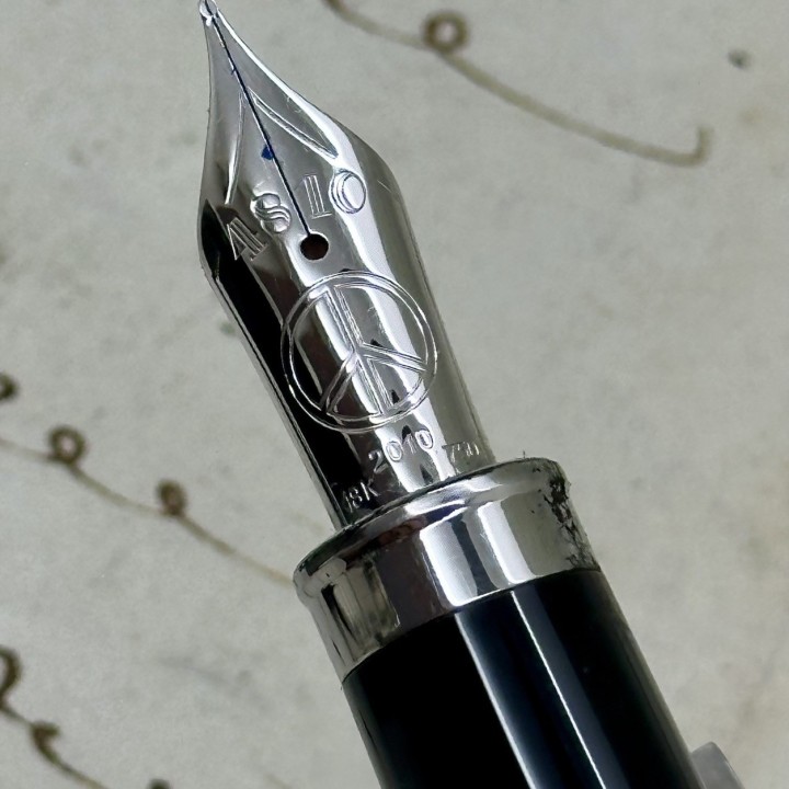 Stylo plume Montblanc John Lennon Donation Pen, édition limitée