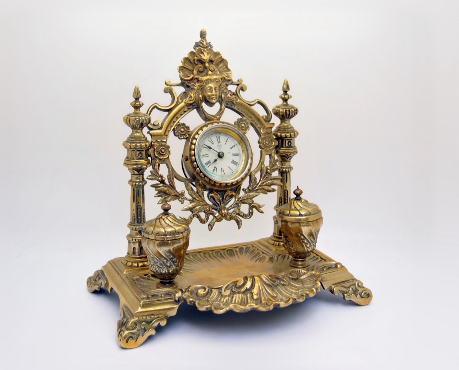 Encrier original et pendule en bronze fin XIXe français